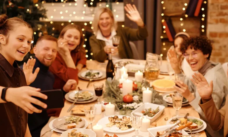 How To Keep Your Customers Coming Back This Holiday Season: Tips for Restaurateurs