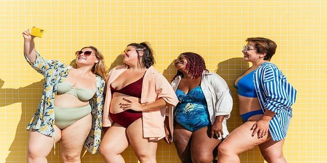 Elevate Your Beach Style: Shopping for Plus-Size Swimwear